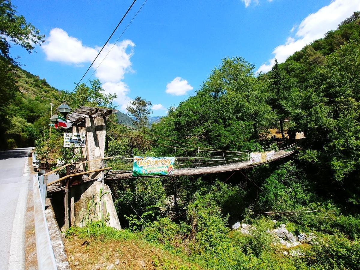 Agricamping Ponteraggio N.1 Hotel Dolceacqua Exterior photo